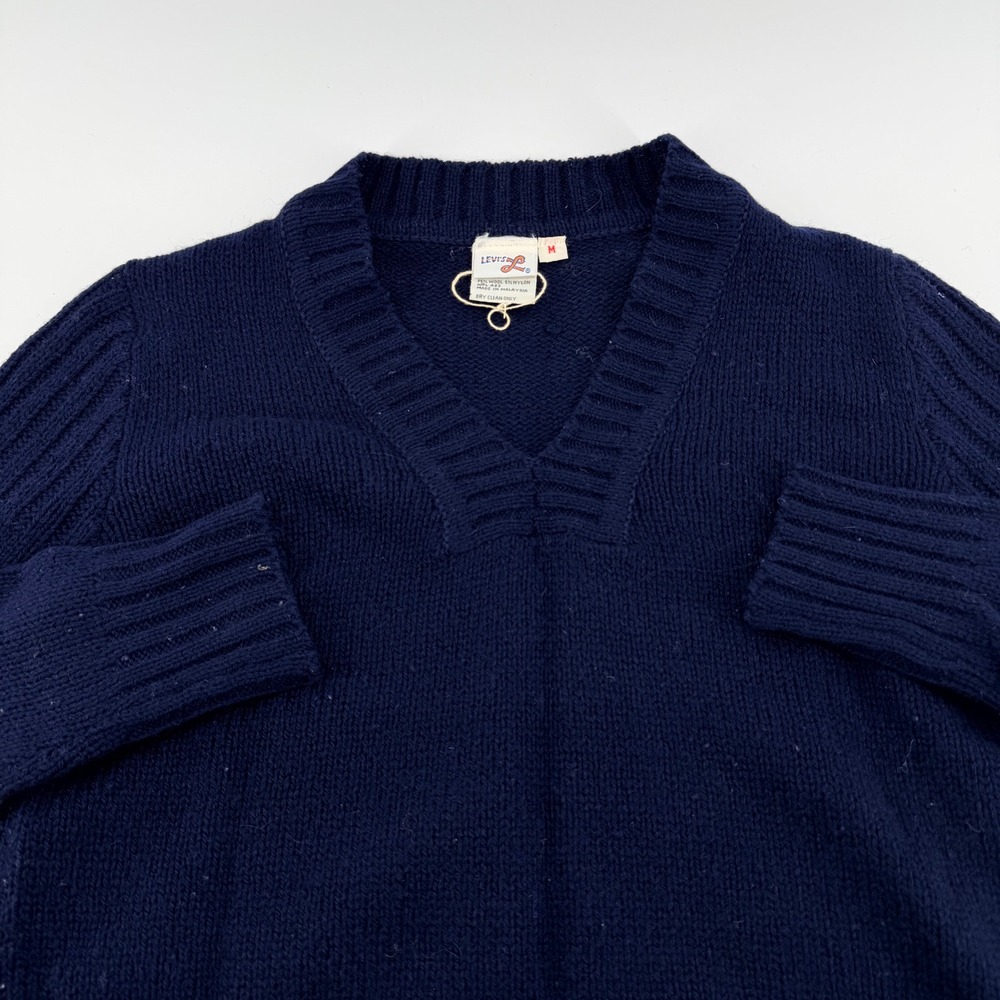 Levis Vintage Wool V-Neck Sweater Navy Blue Cursive Tag XS S Vintage Size M